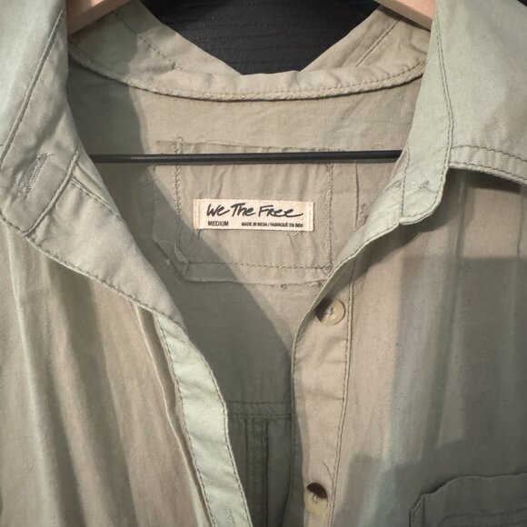 Free People Oversized Button Down Shirt Pale Green Medium - Picture 2 of 3